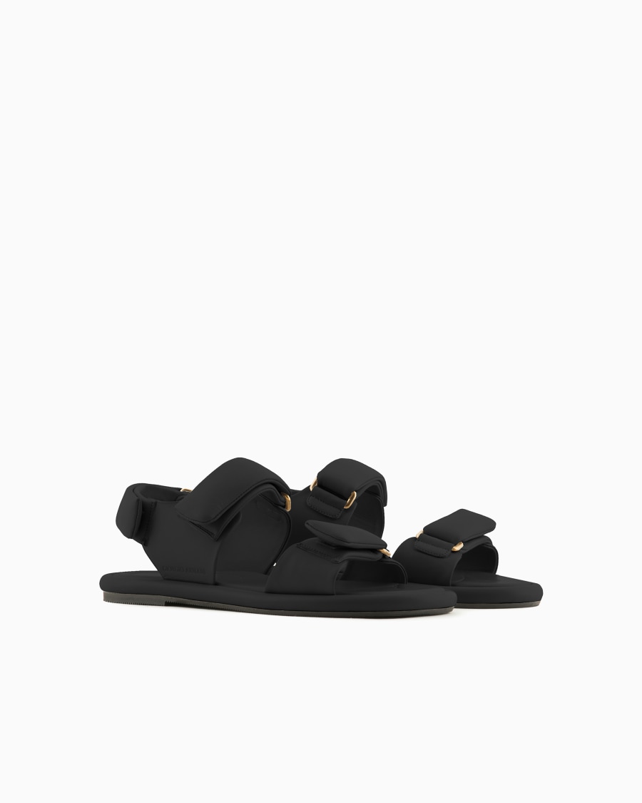 The world of armani SANDALI FLAT IN NAPPA IMBOTTITA Nuova