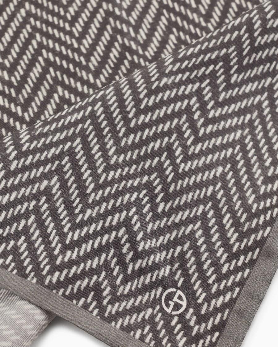 The world of armani POCHETTE DA TASCHINO IN SETA STAMPATA ASV 2025