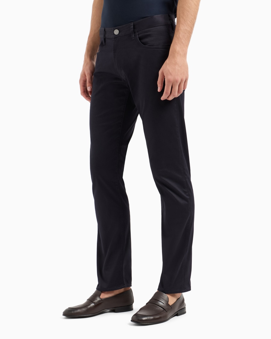 The world of armani PANTALONE 5 TASCHE REGULAR FIT IN COTONE STRETCH Qualità