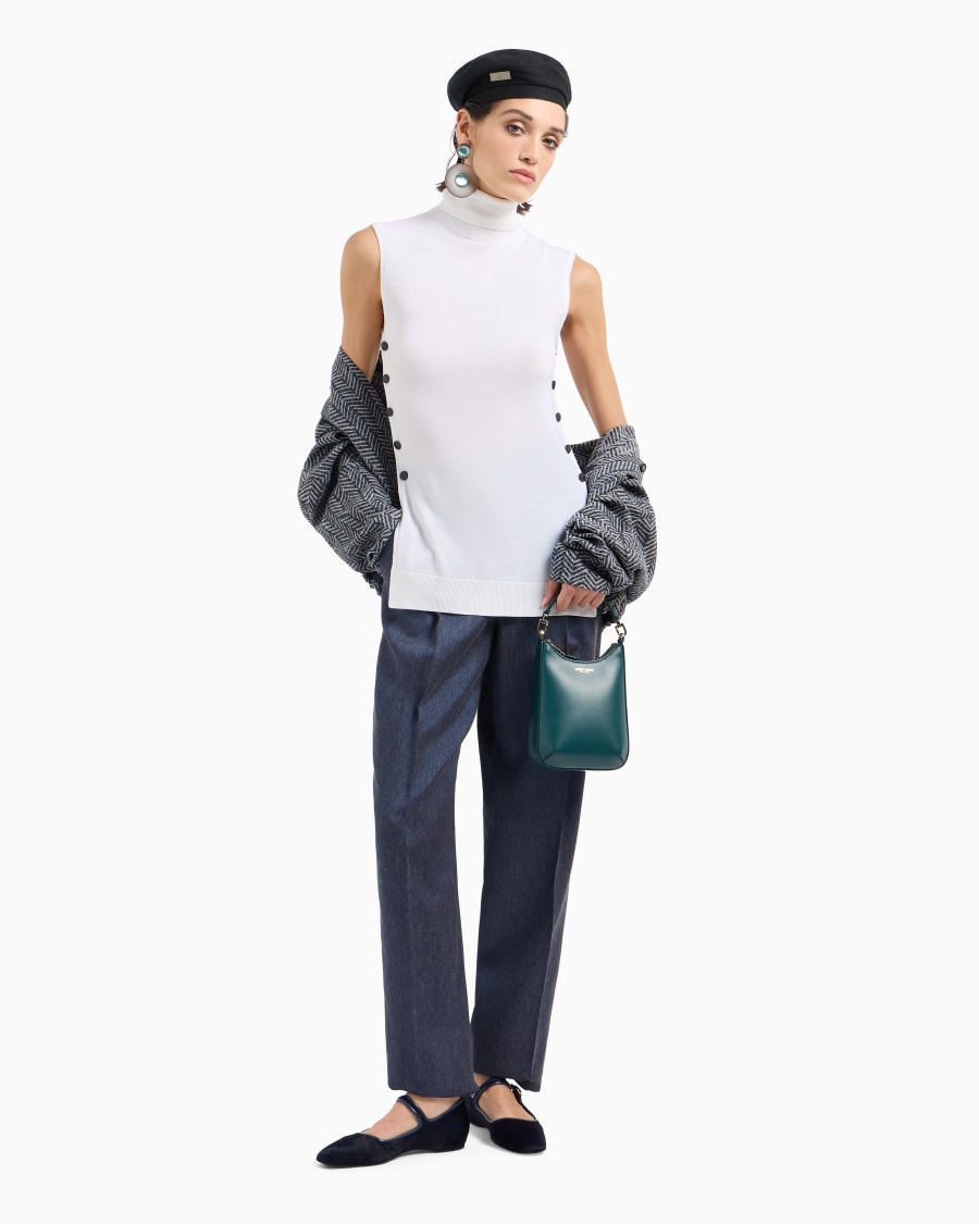 The world of armani TOP CON COLLO A LUPETTO IN LANA VERGINE Sconti VIP