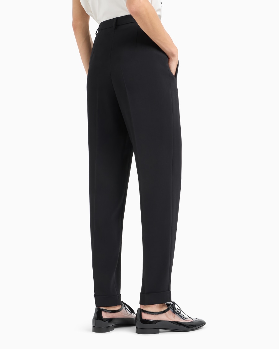 The world of armani PANTALONI DRITTI A UNA PINCE IN CADY DI VISCOSA Presa