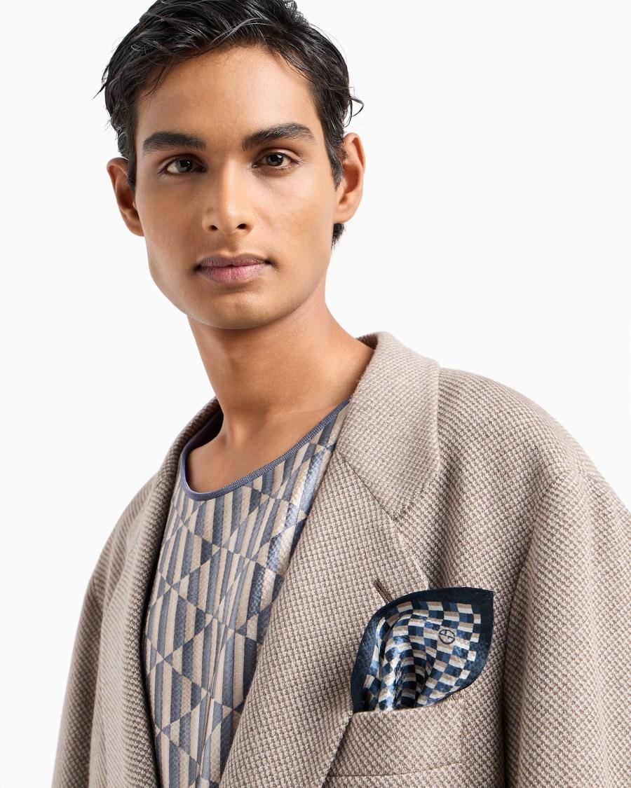The world of armani POCHETTE DA TASCHINO IN SETA SEERSUCKER STAMPATA 50% di sconto per tempo limitato