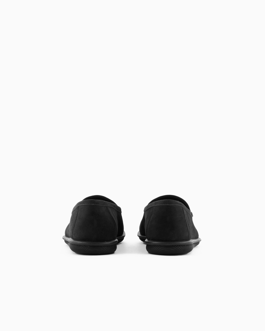The world of armani MOCASSINI IN SUEDE CON LOGO RICAMATO Vendita Calda