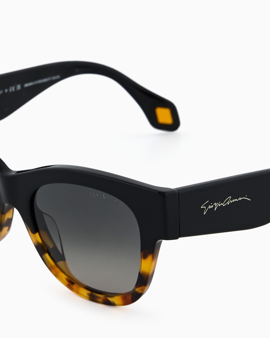 The world of armani OCCHIALI DA SOLE Cyber Monday