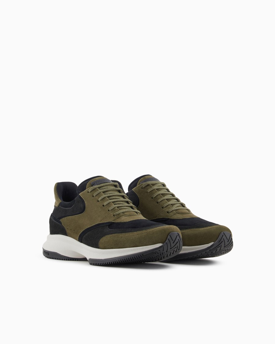 The world of armani SNEAKERS IN PELLE SCAMOSCIATA Comprane uno, ottenene uno gratis