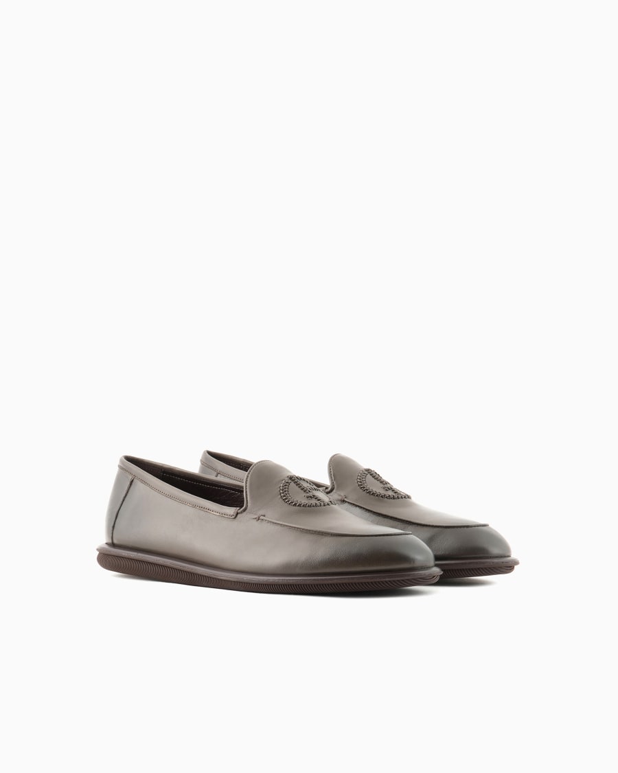 The world of armani MOCASSINI IN NAPPA VINTAGE CON LOGO RICAMATO Offerte giornaliere