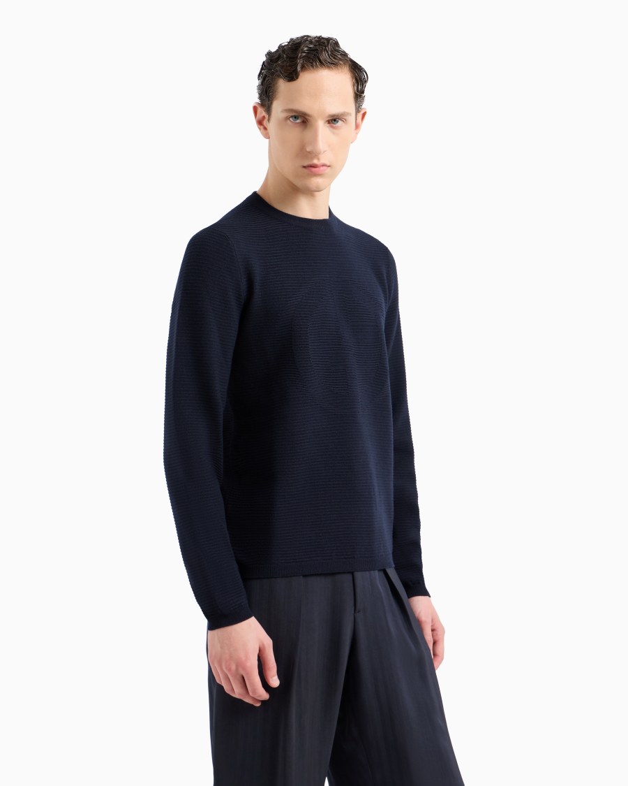 The world of armani MAGLIA GIROCOLLO IN MISTO LANA VERGINE CON LOGO JACQUARD Fino al 55% di sconto
