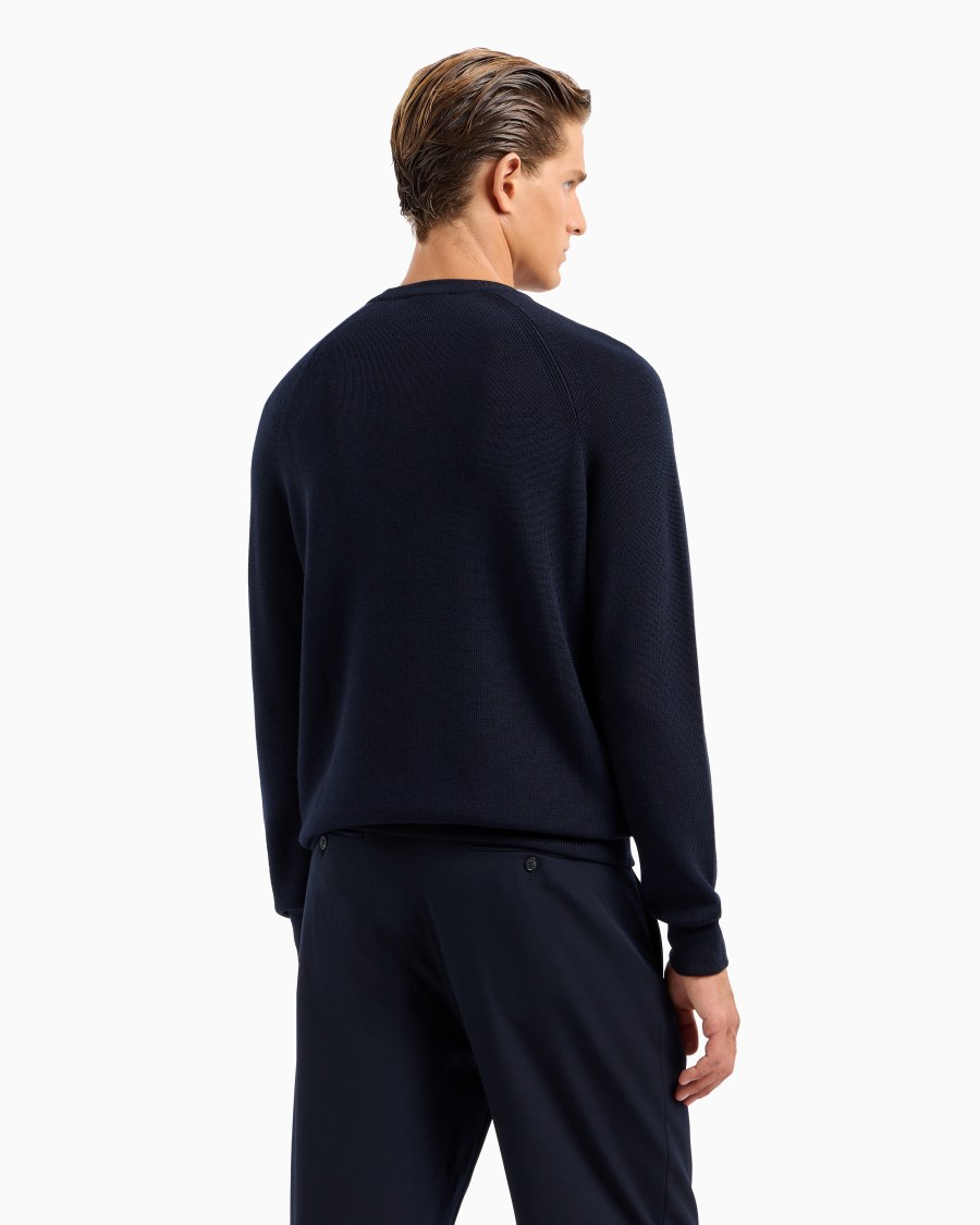 The world of armani MAGLIA GIROCOLLO IN LANA VERGINE Acquista Ora