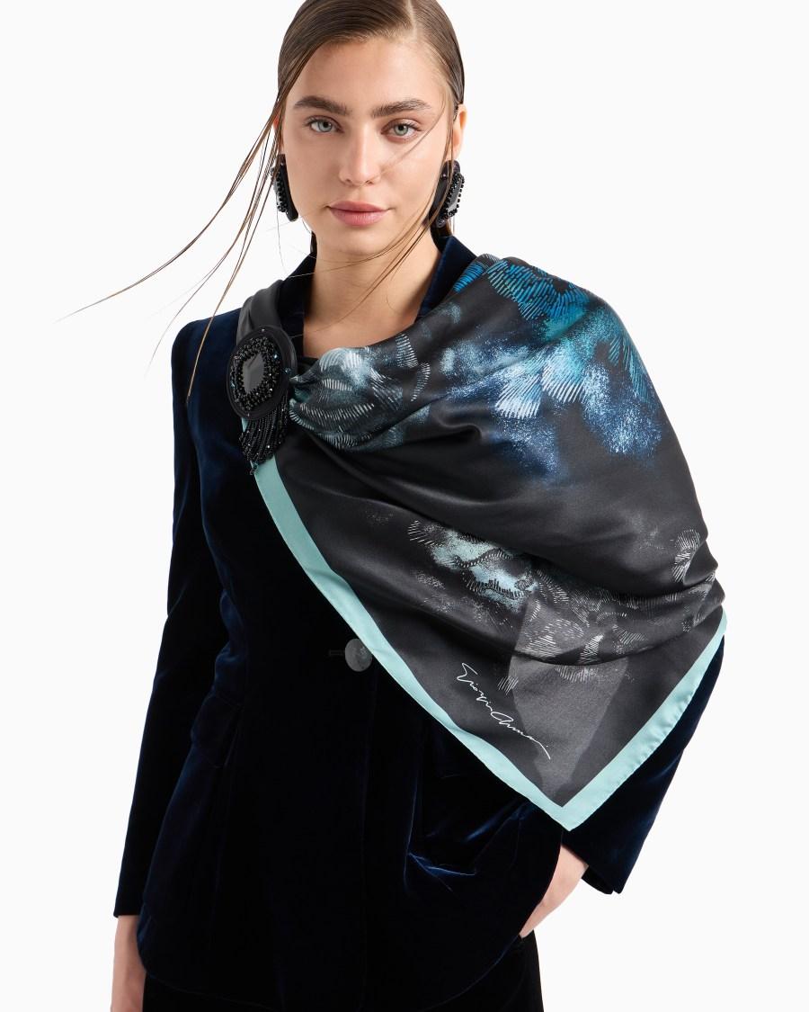 The world of armani FOULARD IN SETA STAMPA FLOREALE Lightning offer