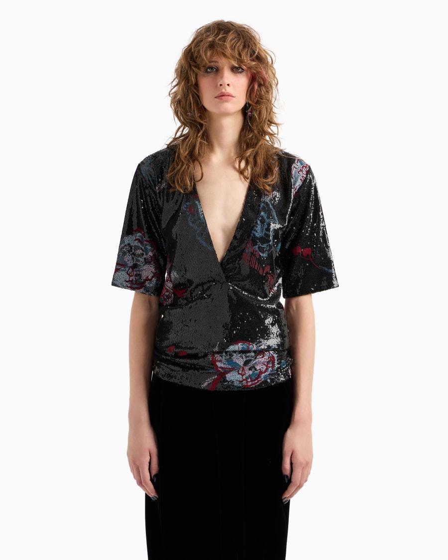 The world of armani BLUSA CON SCOLLO A V RICAMATA Fino al 50% di sconto