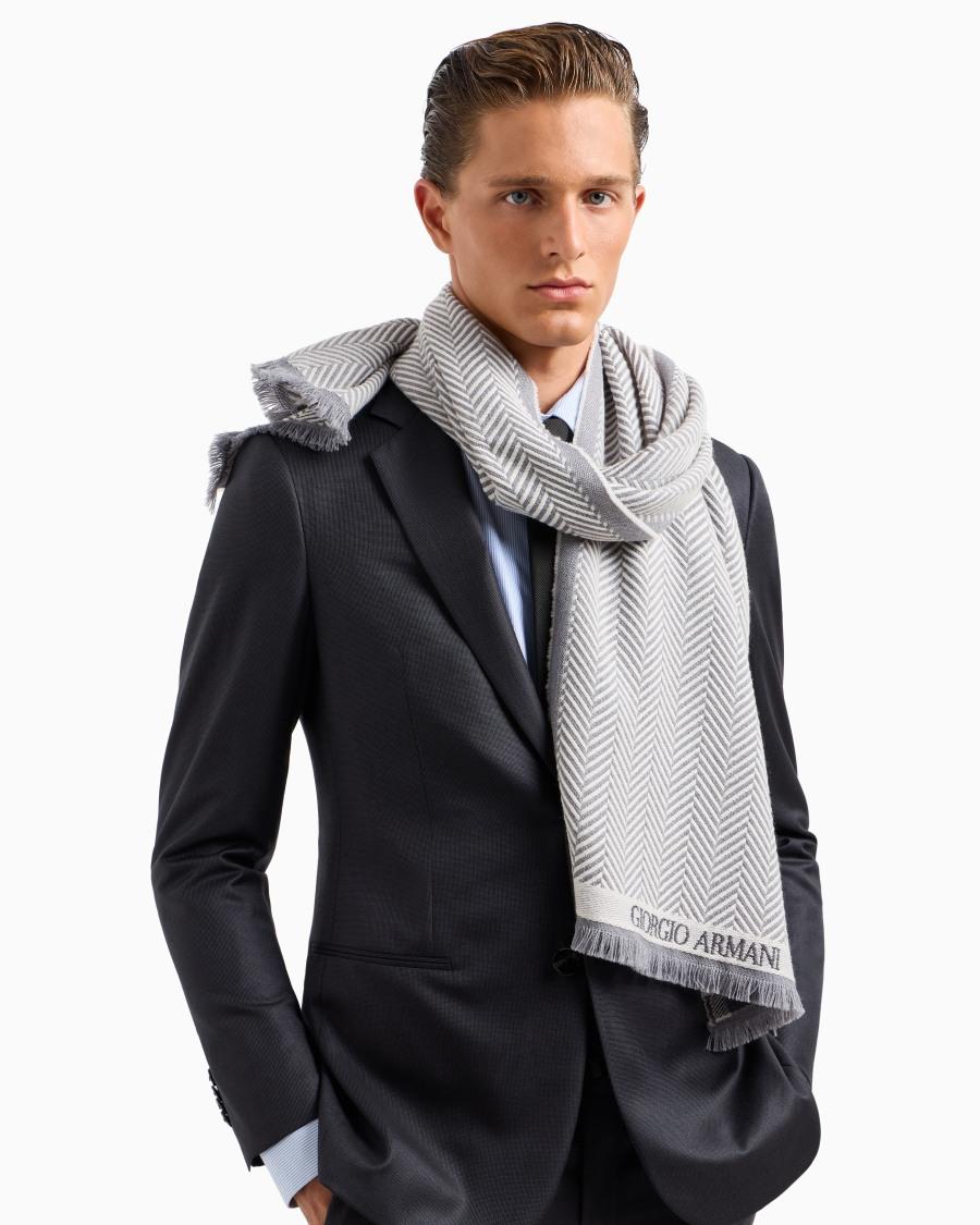 The world of armani SCIARPA IN LANA JACQUARD CHEVRON Enormi sconti