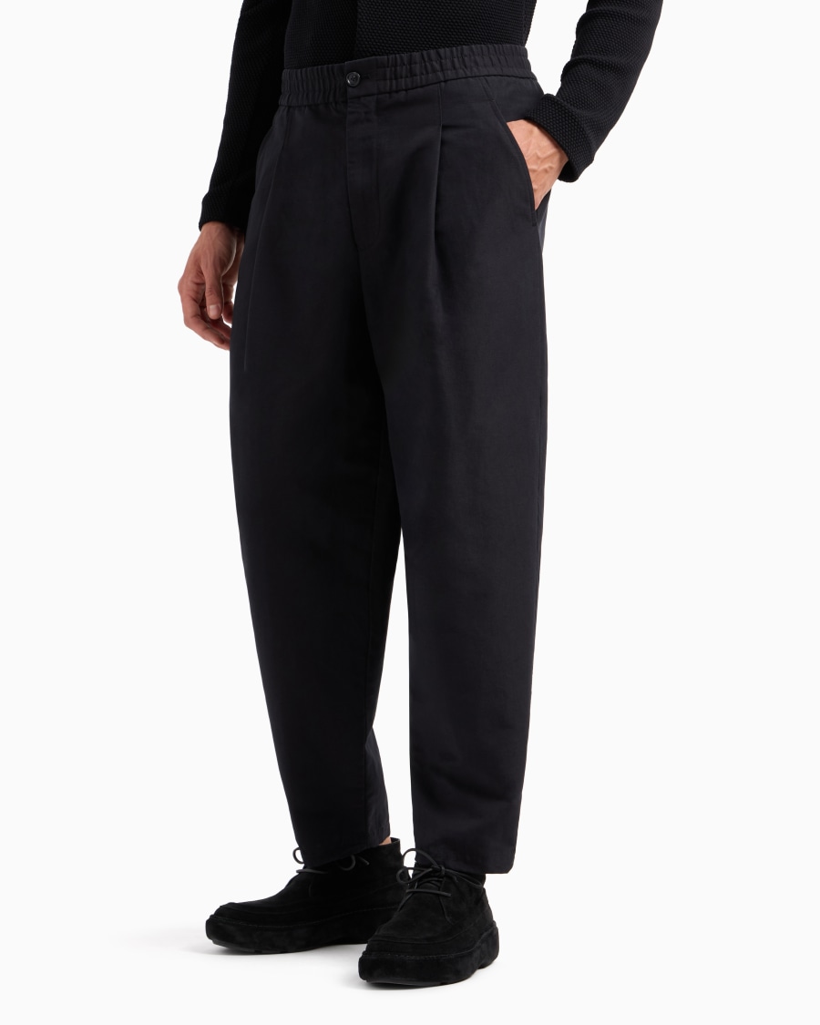 The world of armani PANTALONI CASUAL Fornitura limitata