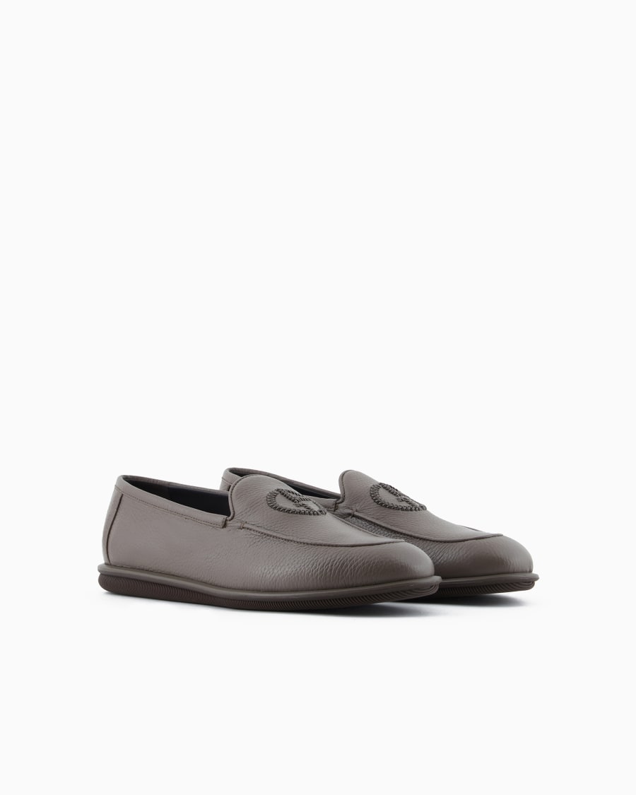 The world of armani MOCASSINI IN CERVO CON LOGO RICAMATO Offerta Pasqua