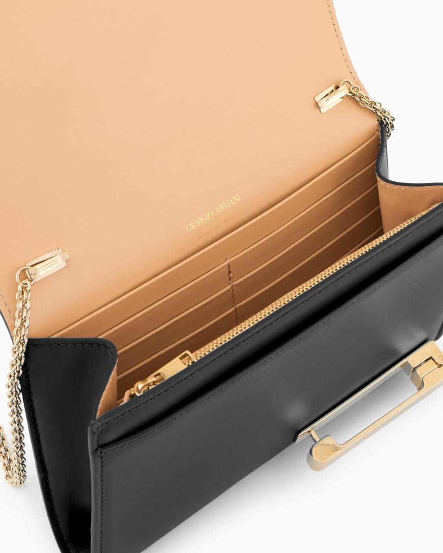 The world of armani CLUTCH IN PELLE CON TRACOLLA Bestseller