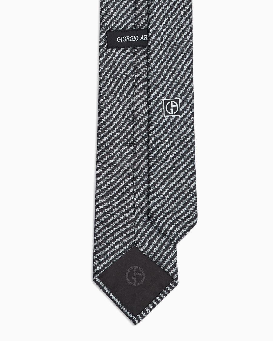 The world of armani CRAVATTA IN SETA STAMPA GEOMETRICA ASV Italy