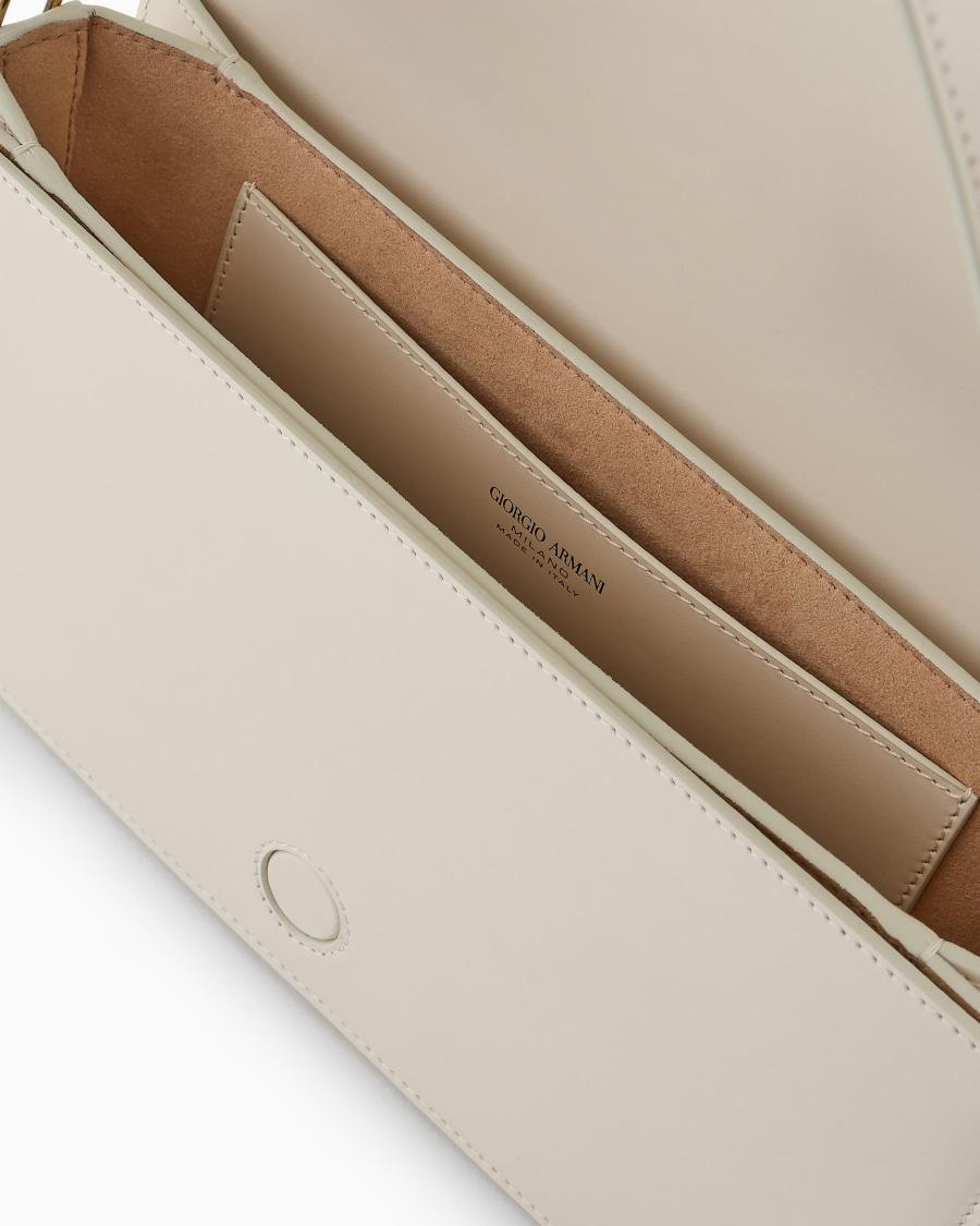 The world of armani BORSA A MANO IN PELLE LUCIDA ASV Enormi sconti