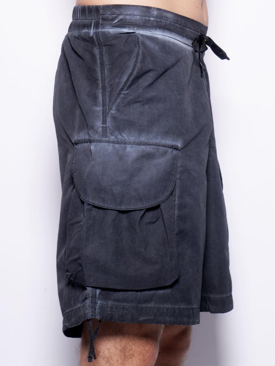 A PAPER KID Shorts Cargo in Nylon Nero In Linea