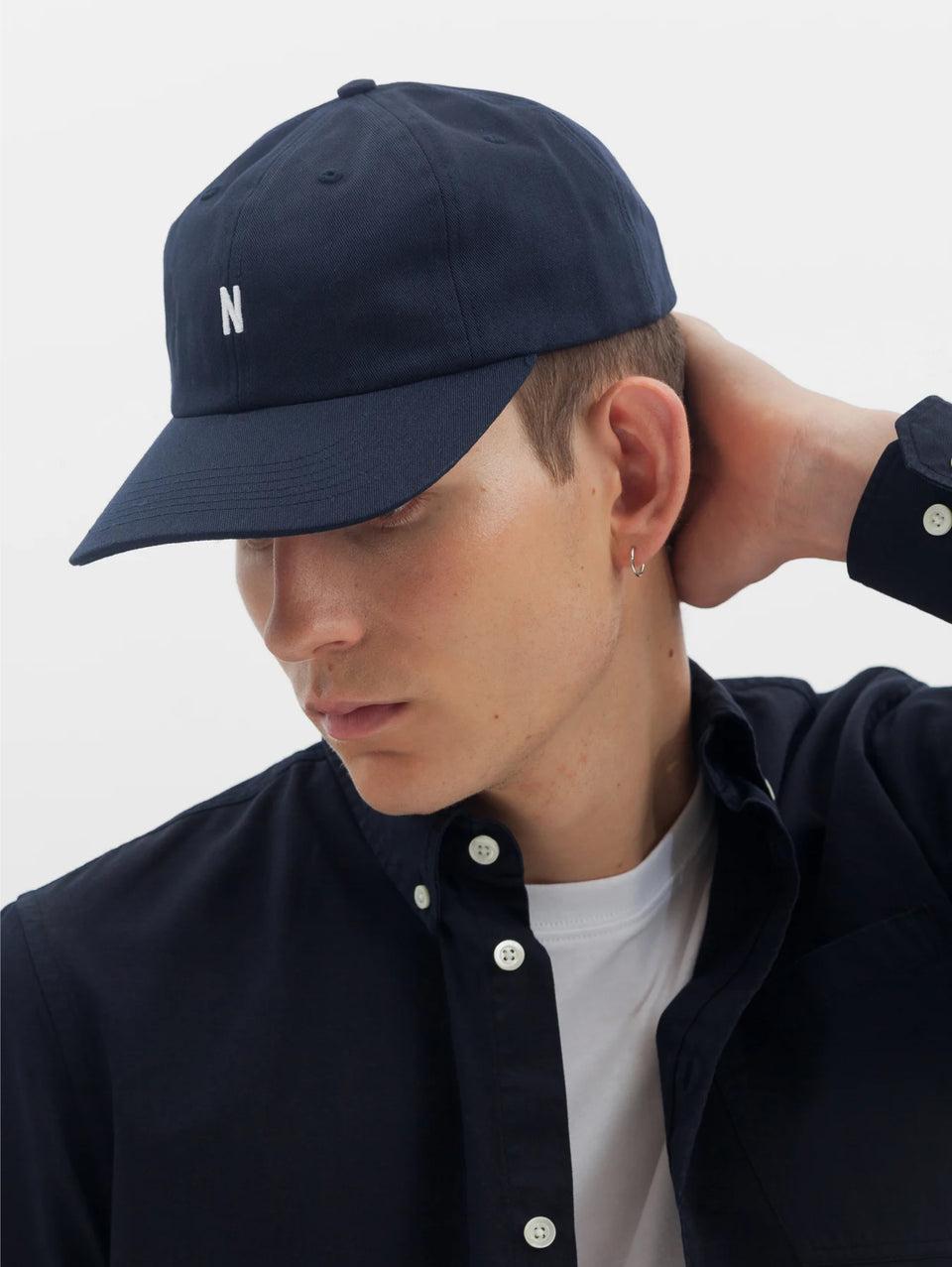 NORSE PROJECTS Cappello con Visiera in Cotone Blu Convenienza