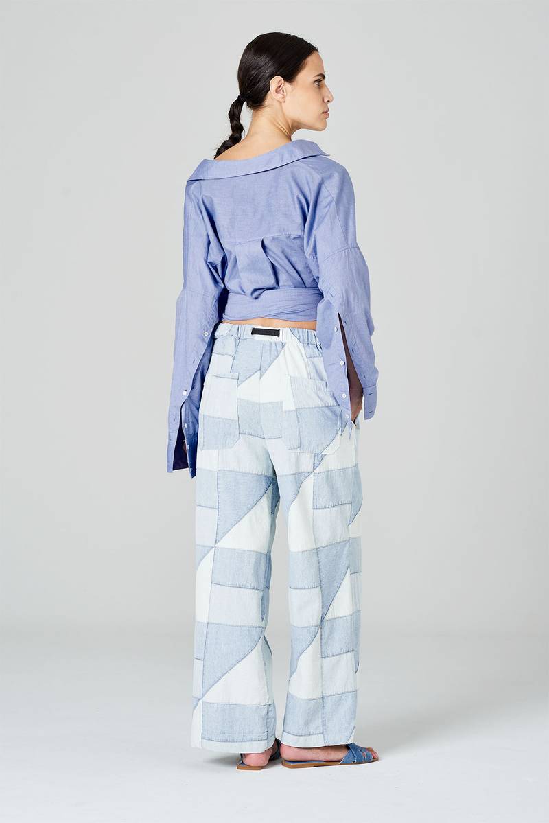 White sand Pantaloni cropped in tessuto patchwork in denim Negozi Online